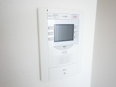 【セキュリティ】 | ファステート大阪城東グリッジ | モニター付きインターフォンです