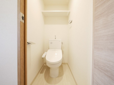 【トイレ】 | ファステート大阪城東グリッジ | ゆったりとした空間のトイレです