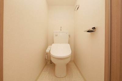 【トイレ】 | ファステート大正駅前トロフィ | 落ち着いた色調のトイレです