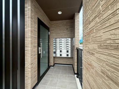 【ロビー】 | メゾンルミネ若松