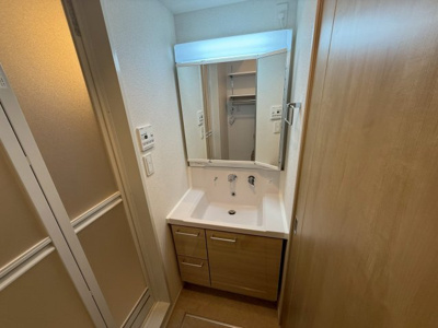 【洗面所】 | メゾンルミネ若松
