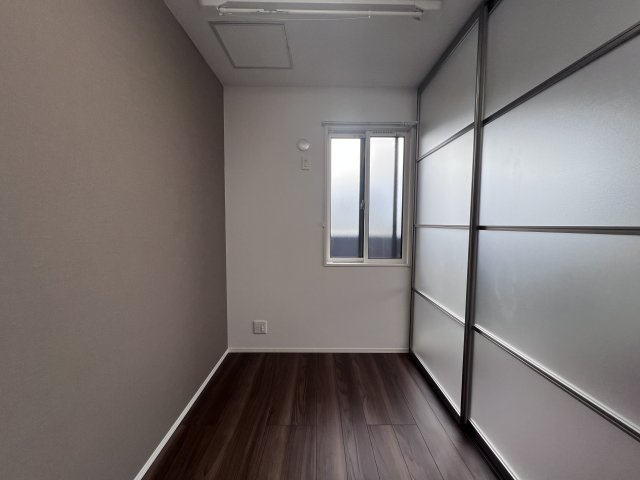 メゾン　ド　ソルテB棟の洋室