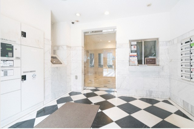 エクシム板橋区役所前のエントランス