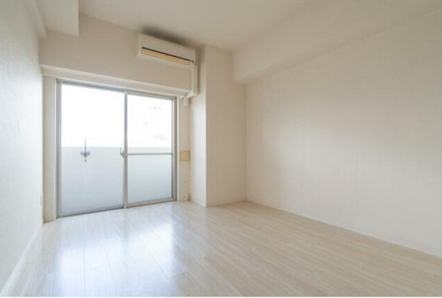 エクシム板橋区役所前の居間・リビング