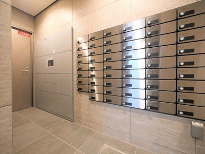 【その他共用部分】 | ファステート大阪EASTパーレス | 宅配ボックスです