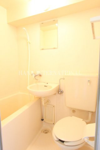 サンブライト12　E-105の浴室