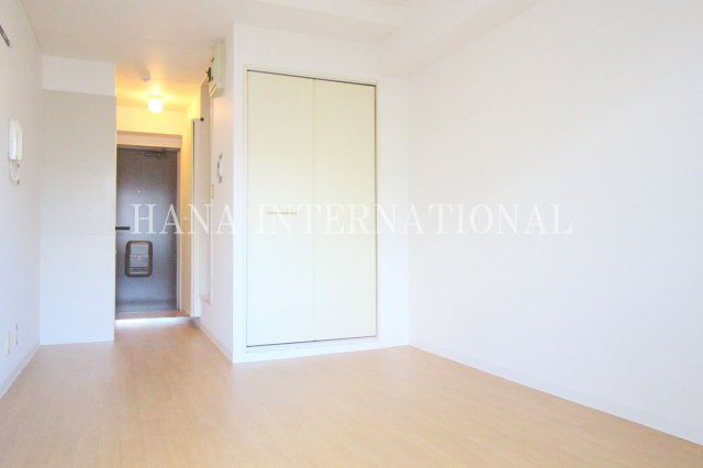 サンブライト12　E-105の居間・リビング