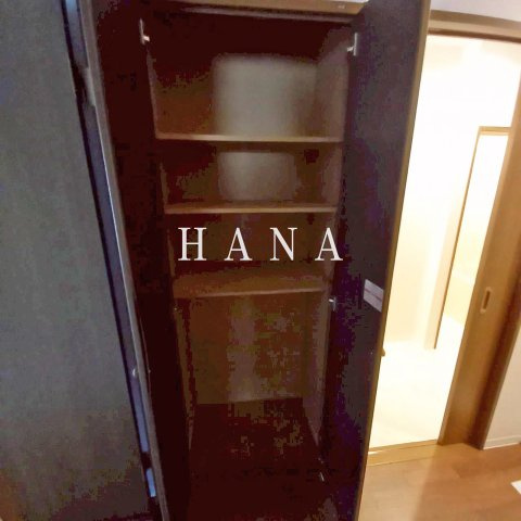 レジェンド高砂の洗面所