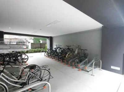 【その他共用部分】 | ファステート難波グランプリ | 駐輪場です