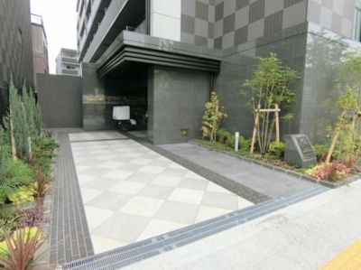 【エントランス】 | ファステート難波グランプリ | ゆとりのあるエントランスです