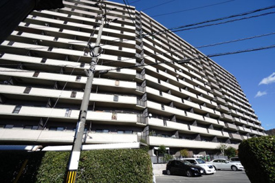 【外観】 | 【上質リノベ】ヴューシティ矢野 | 現地（2025年12月9日10：00頃）撮影