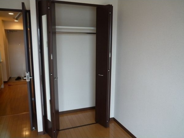 ブルームライフ黒川(旧:クレジデンス黒川)の収納