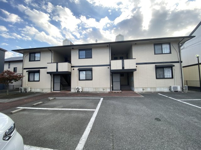 ガーデンプレイス白浜の外観