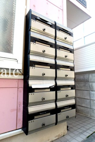 シエスタルイスのその他共用部分|集合ポスト