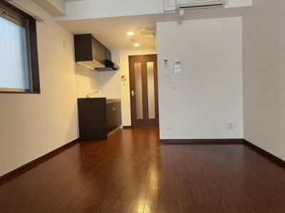 【居間・リビング】 | エターナルコート三条