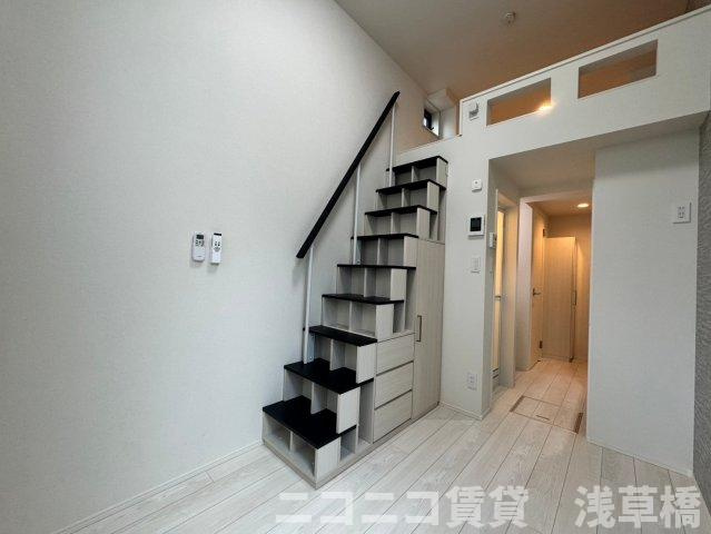 ハーモニーテラス関町南の居間・リビング