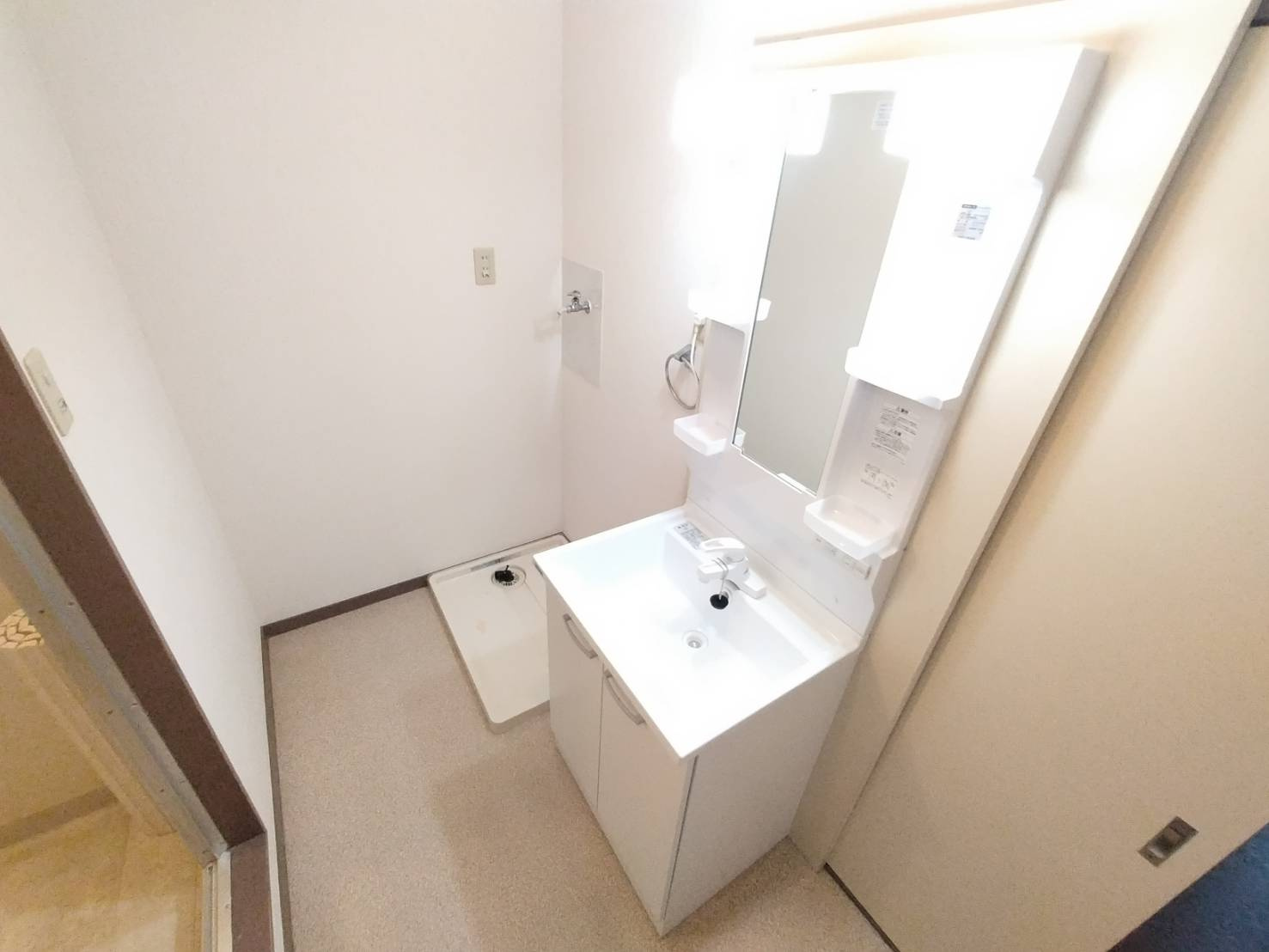 レジデンス守の洗面所