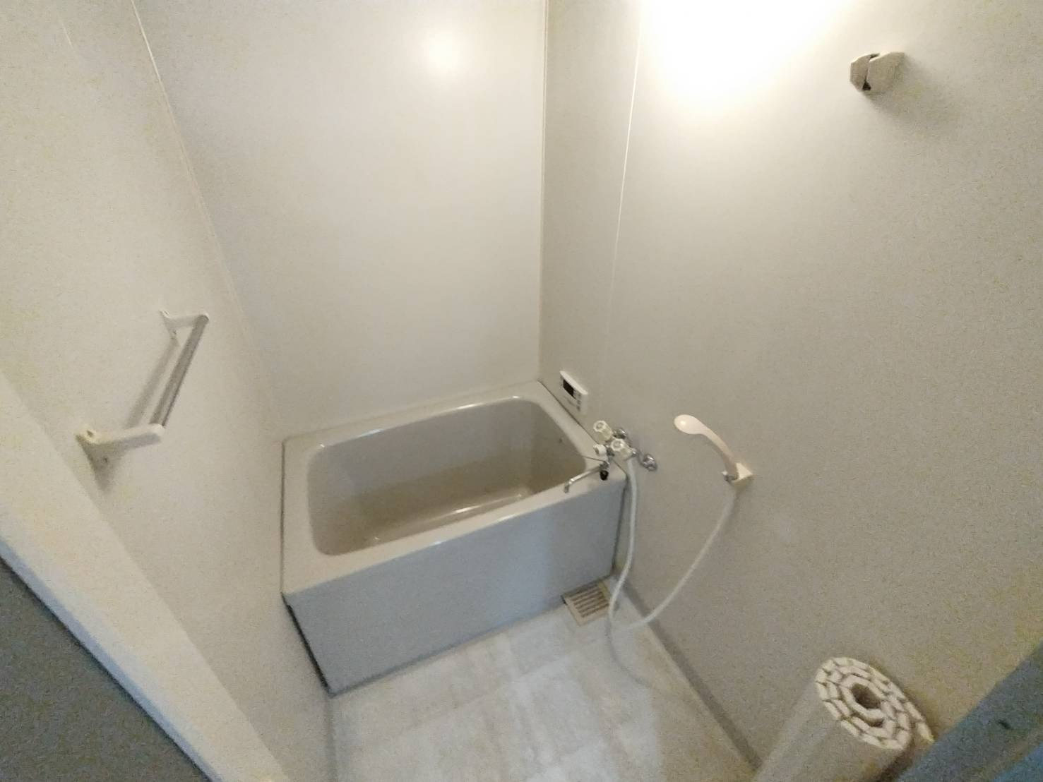 レジデンス守の浴室