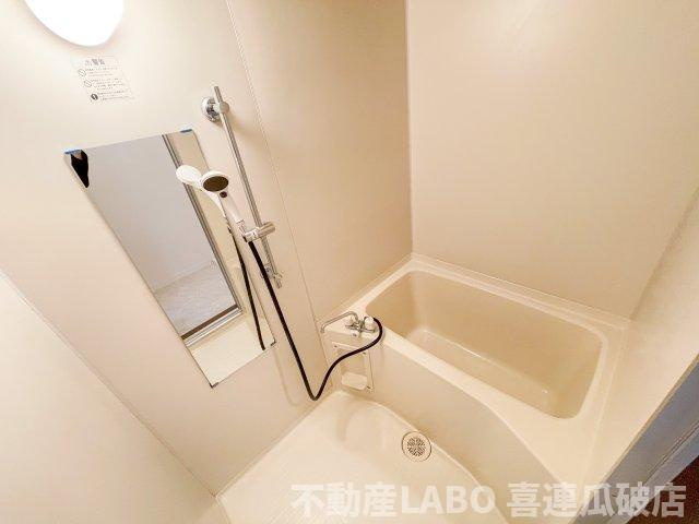 ホリデーコート加美の浴室