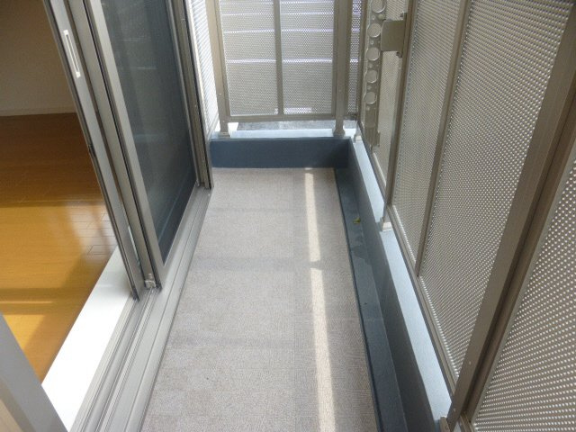 グリーンアベニューのバルコニー