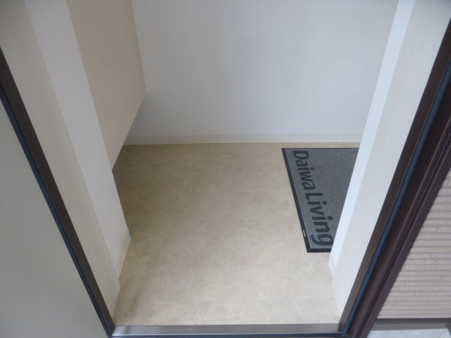 グリーンアベニューの玄関