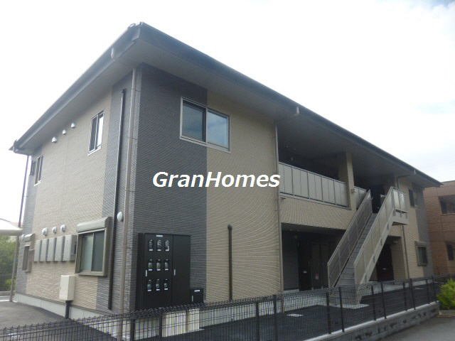 グリーンアベニューの外観