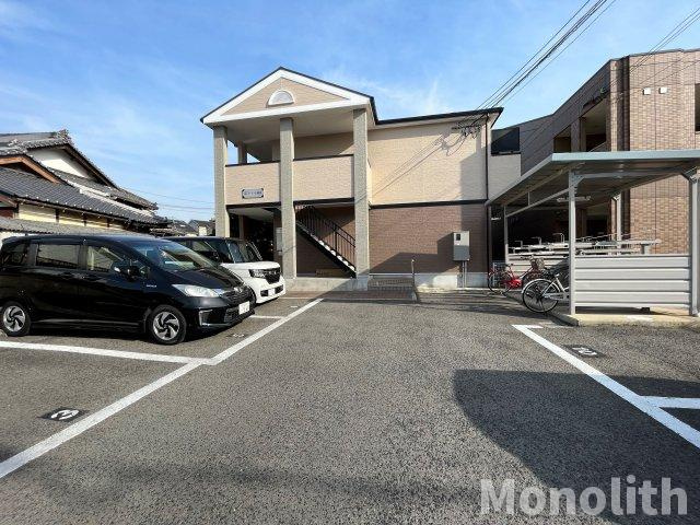 モンテテール額原の駐車場