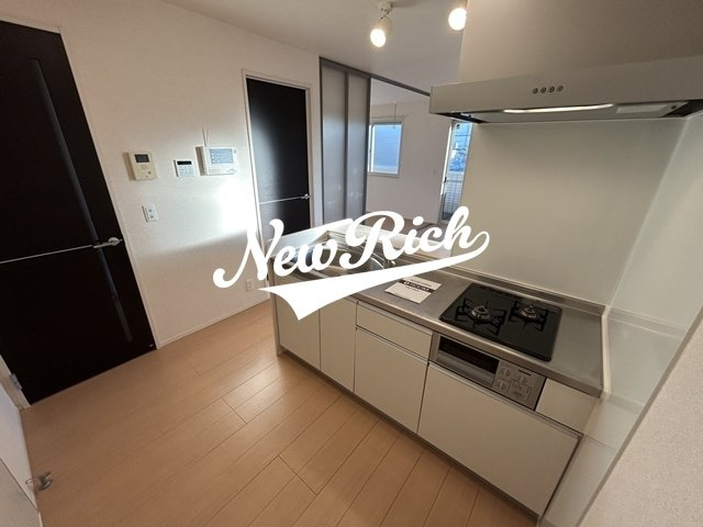 前橋市総社町高井のアパートの居間・リビング