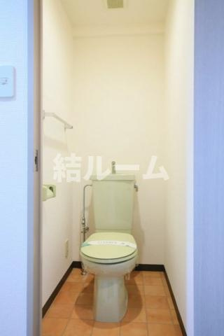 豊島区北大塚１丁目の賃貸マンションのトイレ