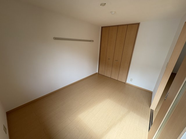 ラーゼンヴィラ　Ⅱ棟の寝室