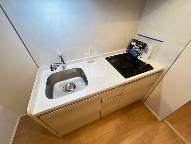 PARKFLATS ANDOUJIMACHIのキッチン|同マンション別部屋：参考写真