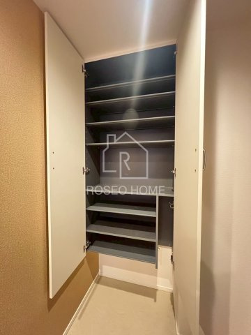 PARKFLATS ANDOUJIMACHIの収納|同マンション別部屋：参考写真