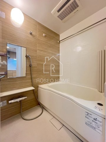 PARKFLATS ANDOUJIMACHIの浴室|同マンション別部屋：参考写真