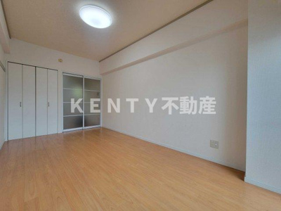 【寝室】 | コスモリード蓮沼 | 開放的な寝室です