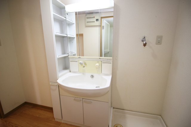 ユニテ・ラ・メールⅡの独立洗面台