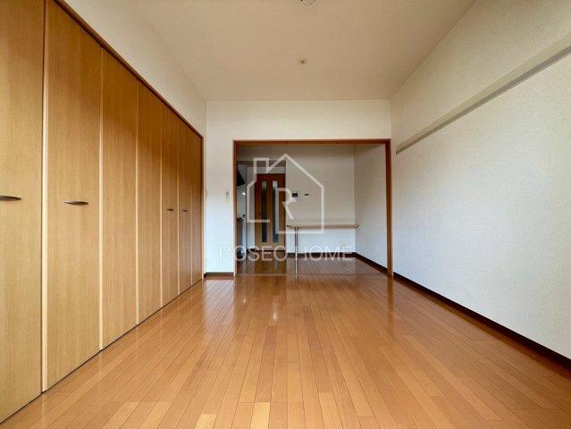 ブランクレール谷町の居間・リビング