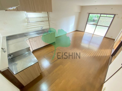  | サントルース博多