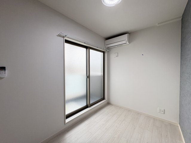 DEAR KINDAI ( 近畿大学 一人暮らし )の洋室