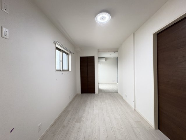 DEAR KINDAI ( 近畿大学 一人暮らし )の居間・リビング