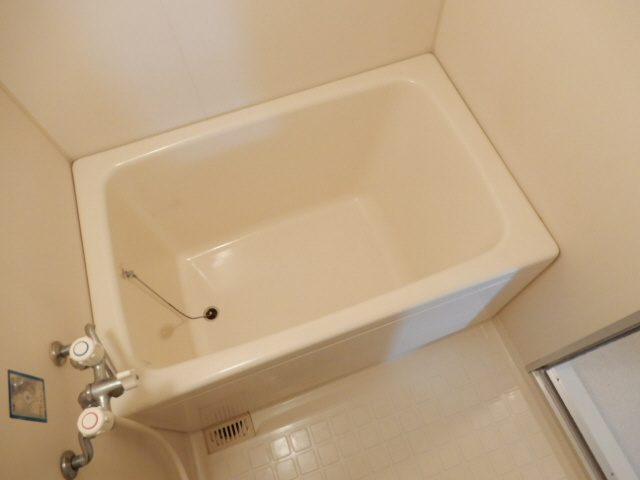 パレドールJOEの浴室