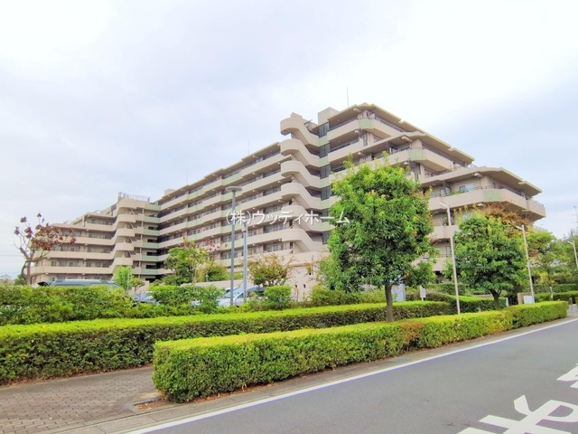 モアステージせんげん台B棟　中古マンションの外観