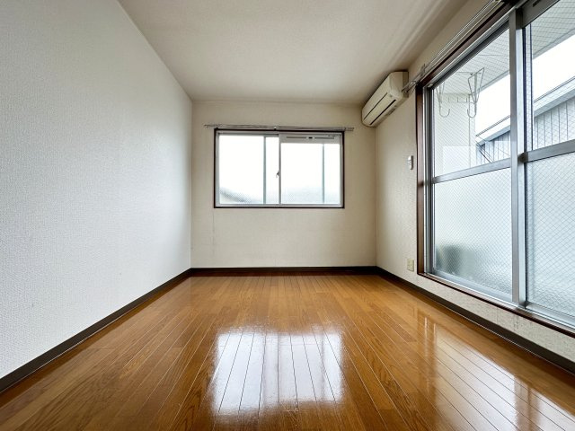 サンサンハイツⅢの洋室