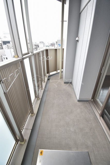 プレミスト南船場のバルコニー|他号室参考写真