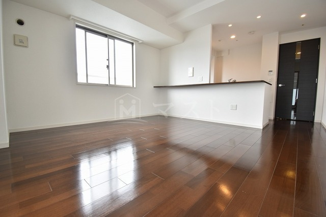 プレミスト南船場の居間・リビング|他号室参考写真