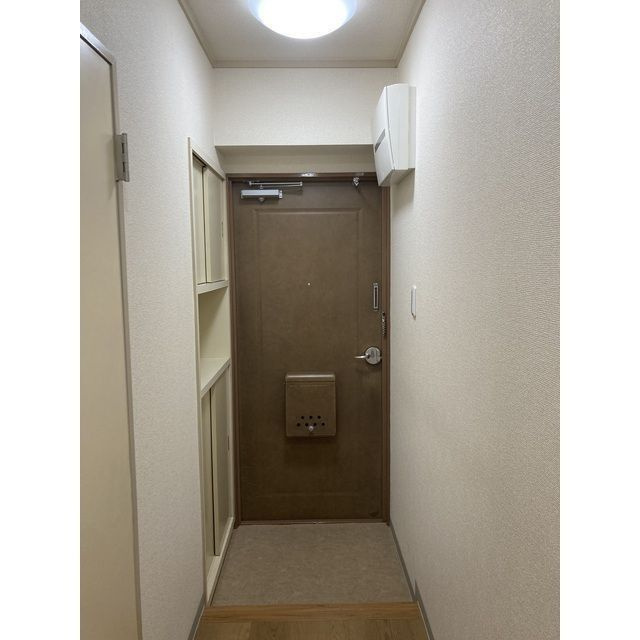 メゾン・ド・ロアの玄関