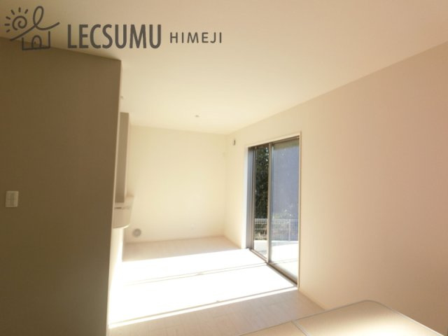 姫路市奥山/新築戸建の居間・リビング|同社施工例