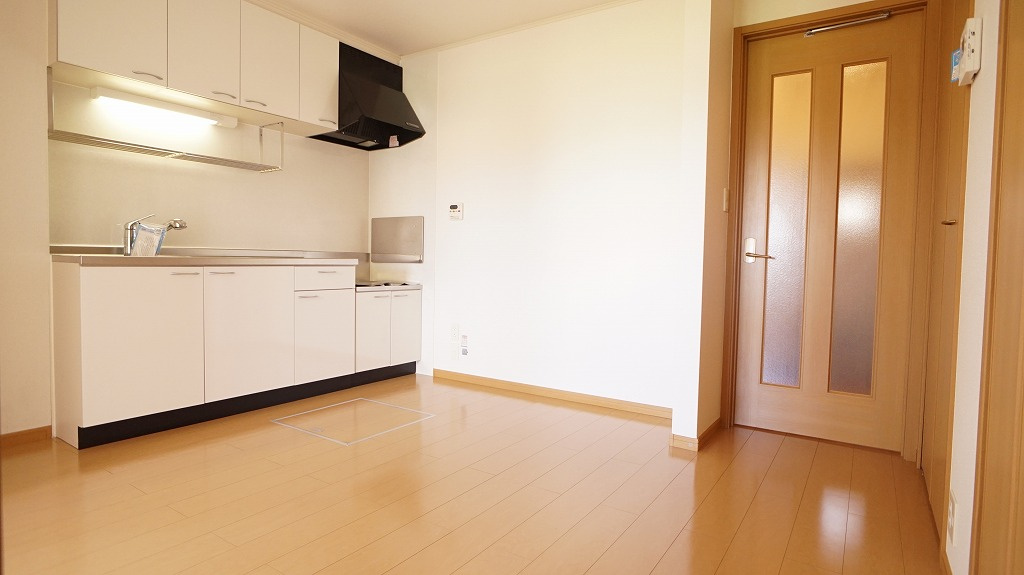 グリーンフォーレストⅢの居間・リビング