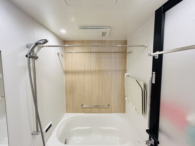 プレミスト浦添港川の浴室