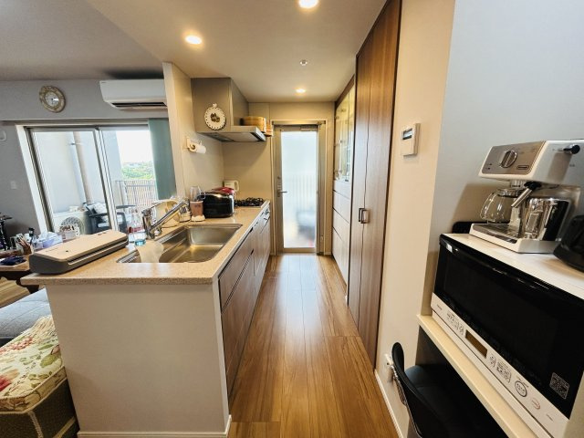 プレミスト浦添港川のキッチン