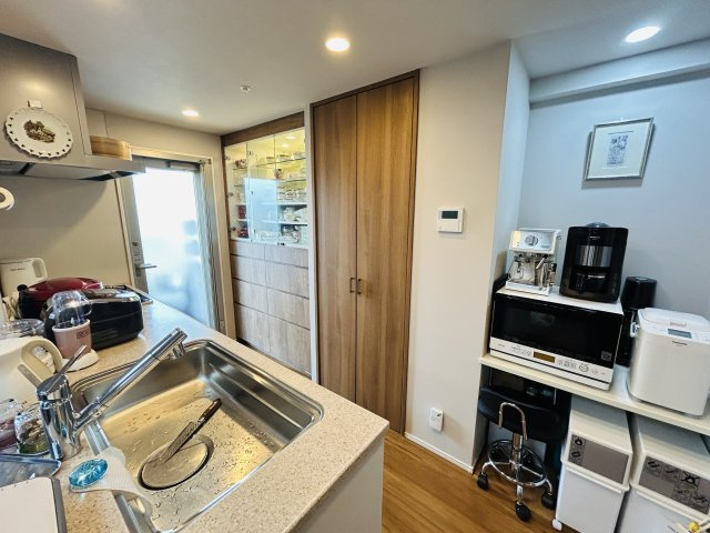 プレミスト浦添港川のキッチン